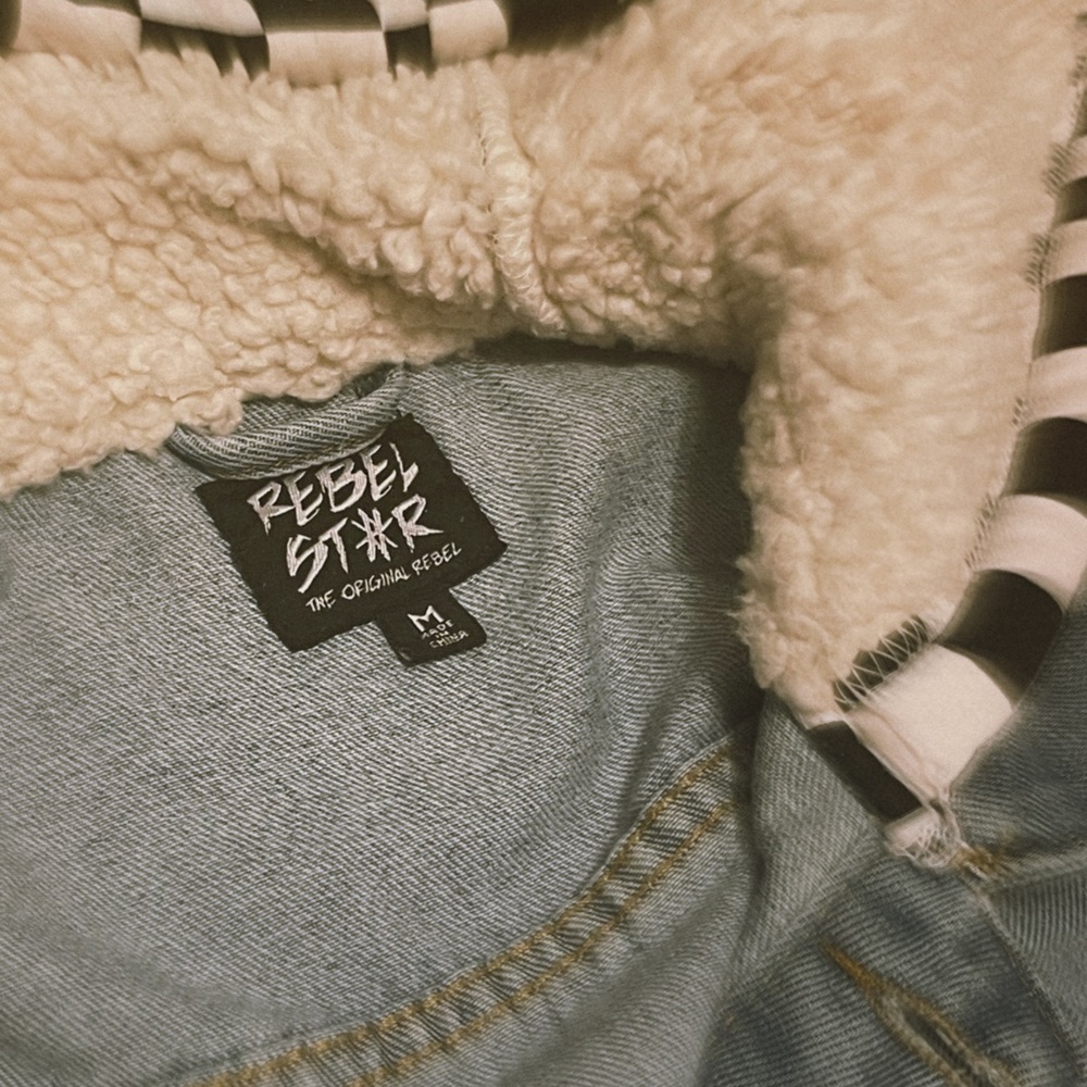 Jean Jacket - Picture 3 of 5
